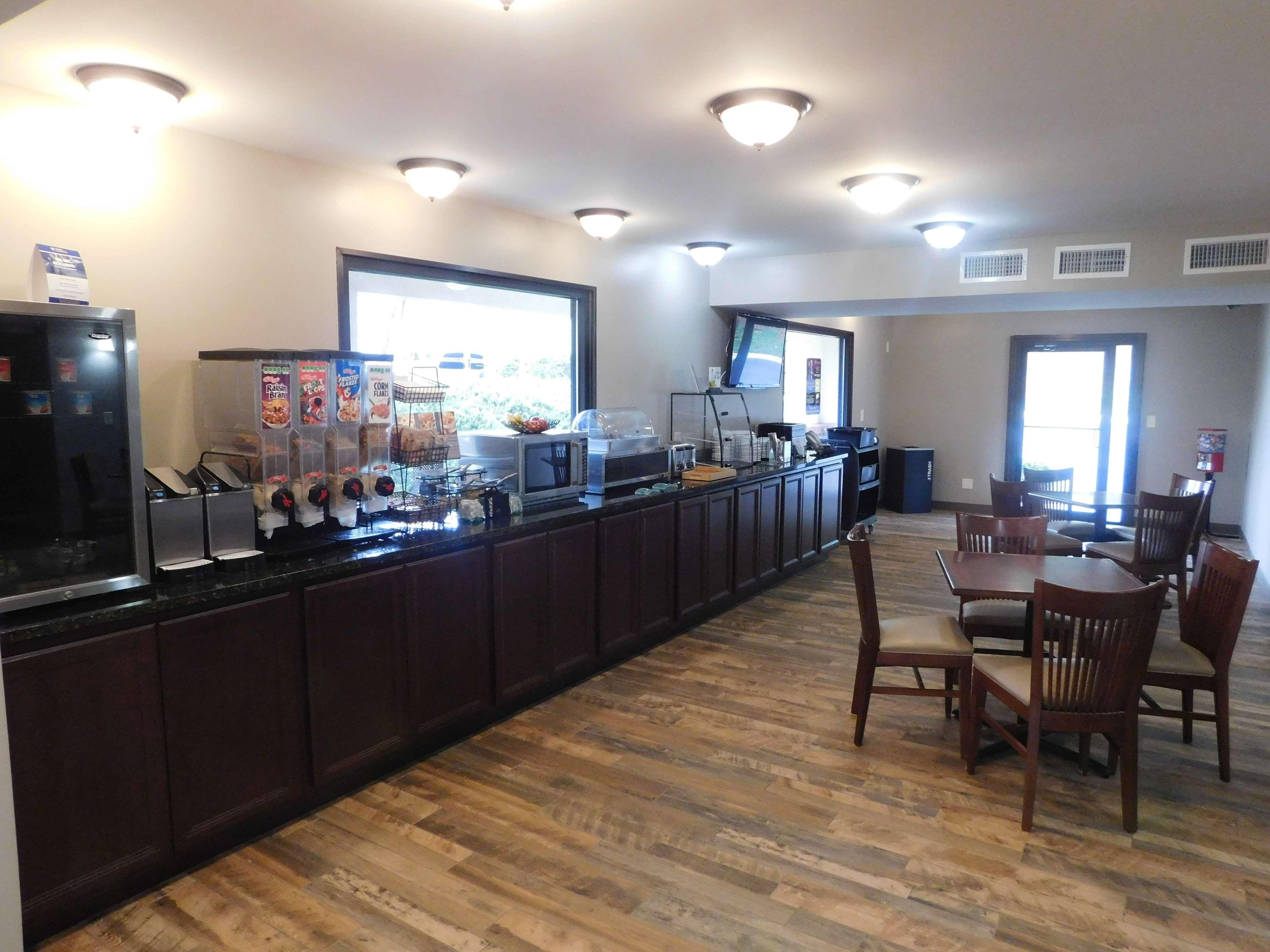 贝斯特韦斯特雪兰多酒店 纽南 外观 照片